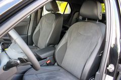 VW T-Roc 1.5 Black Style / DISCOVER/ 18"/ CARPLAY VW T-Roc 1.5 Black Style / DISCOVER/ 18"/ CARPLAY