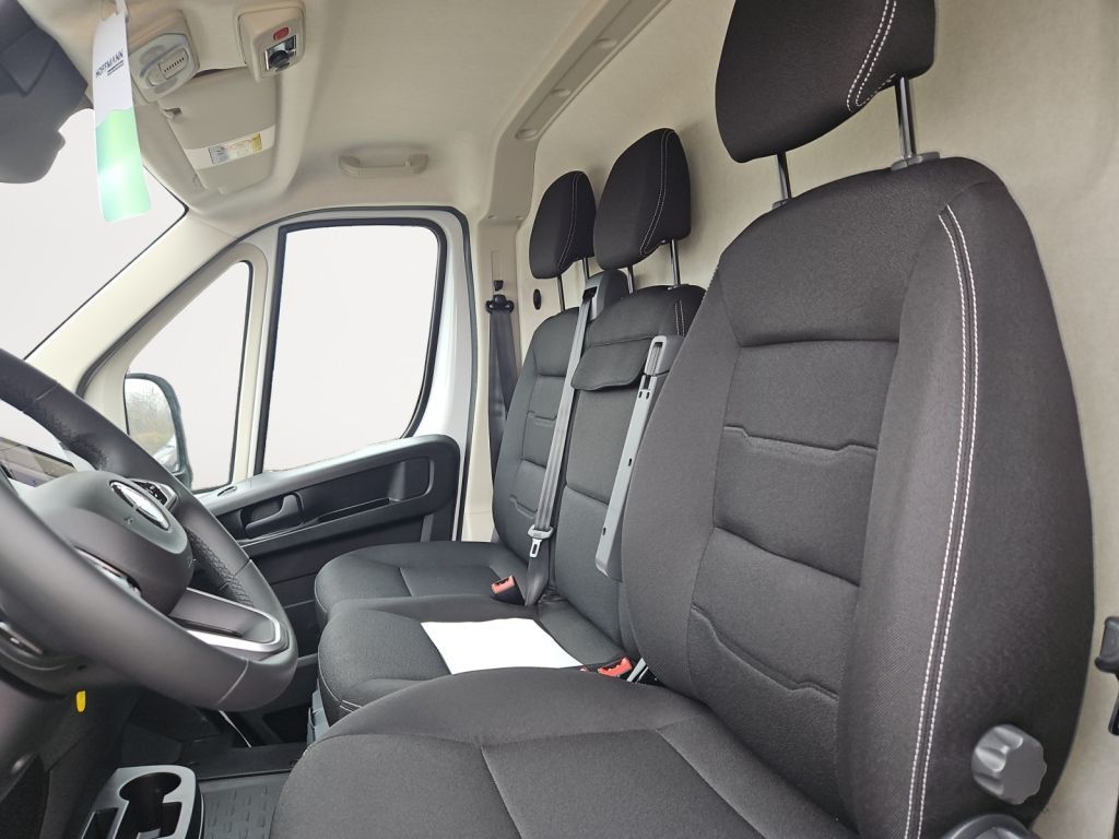 Fahrzeugabbildung Opel Movano Cargo 2.2 BlueHDi 140 L3H2 verstä. AT