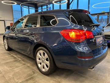 Opel Astra J Sports Tourer 150 Jahre Opel