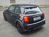 MINI ONE Mini*LED*NAVI*PDC*KESSY*APPLE/ANDROID* - MINI Gebrauchtwagen von 2021