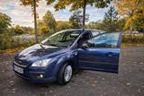 Ford Focus 1.6i Benzin Kombi - Ford Focus aus 2006: Kombi