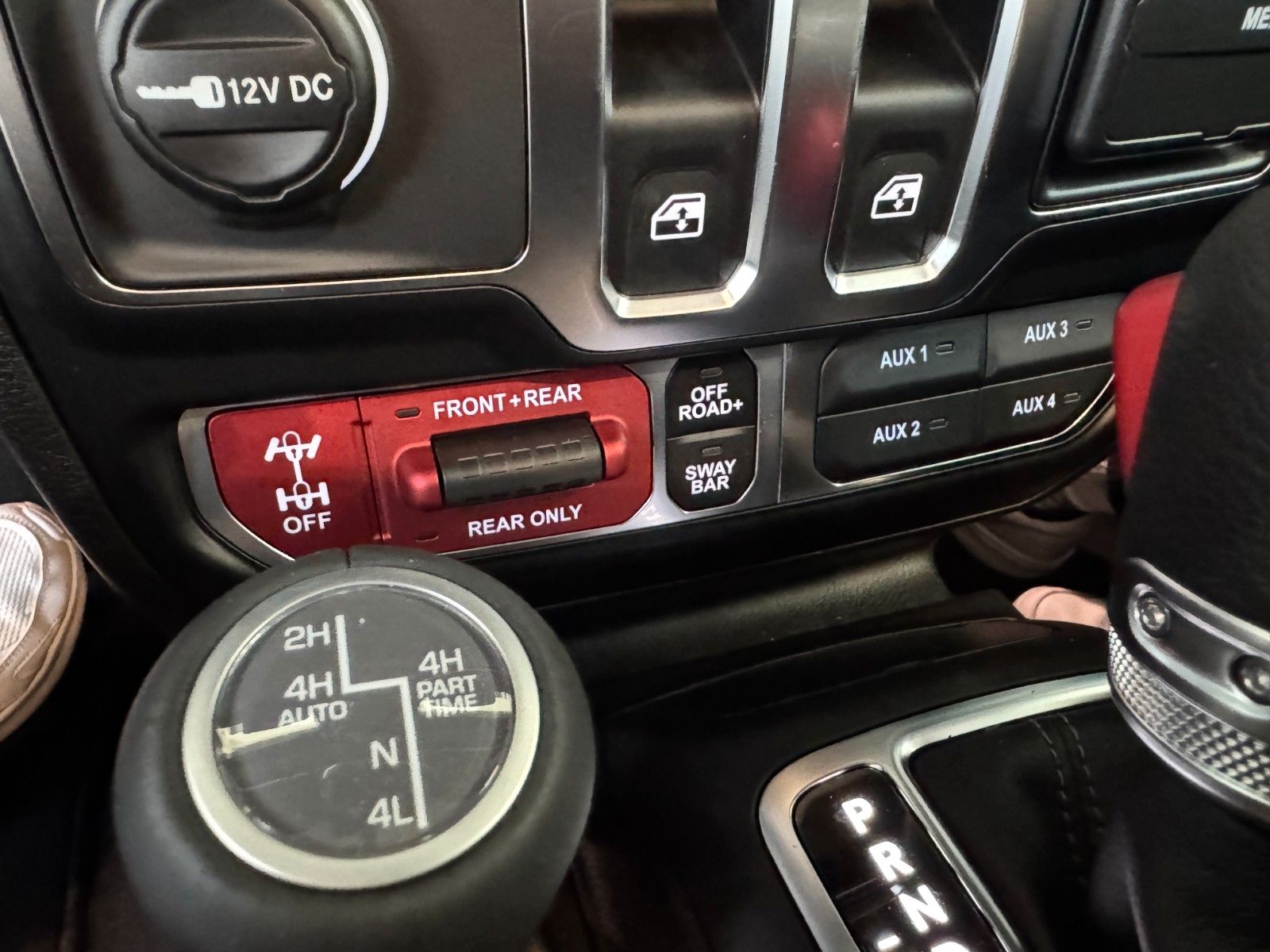Fahrzeugabbildung Jeep Wrangler 2.0T-GDI Rubicon Recon Xtreme 4x4 WARN