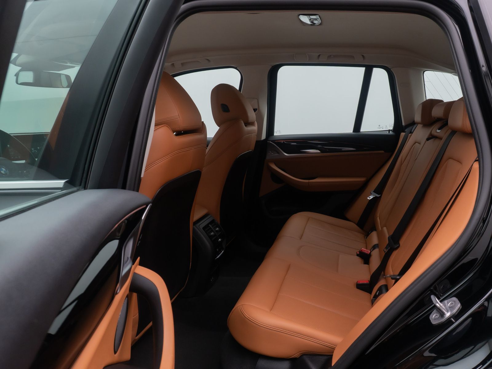 Fahrzeugabbildung BMW X3 xD30e Kamera DAB Sportsitz AHK Leder 18Zoll