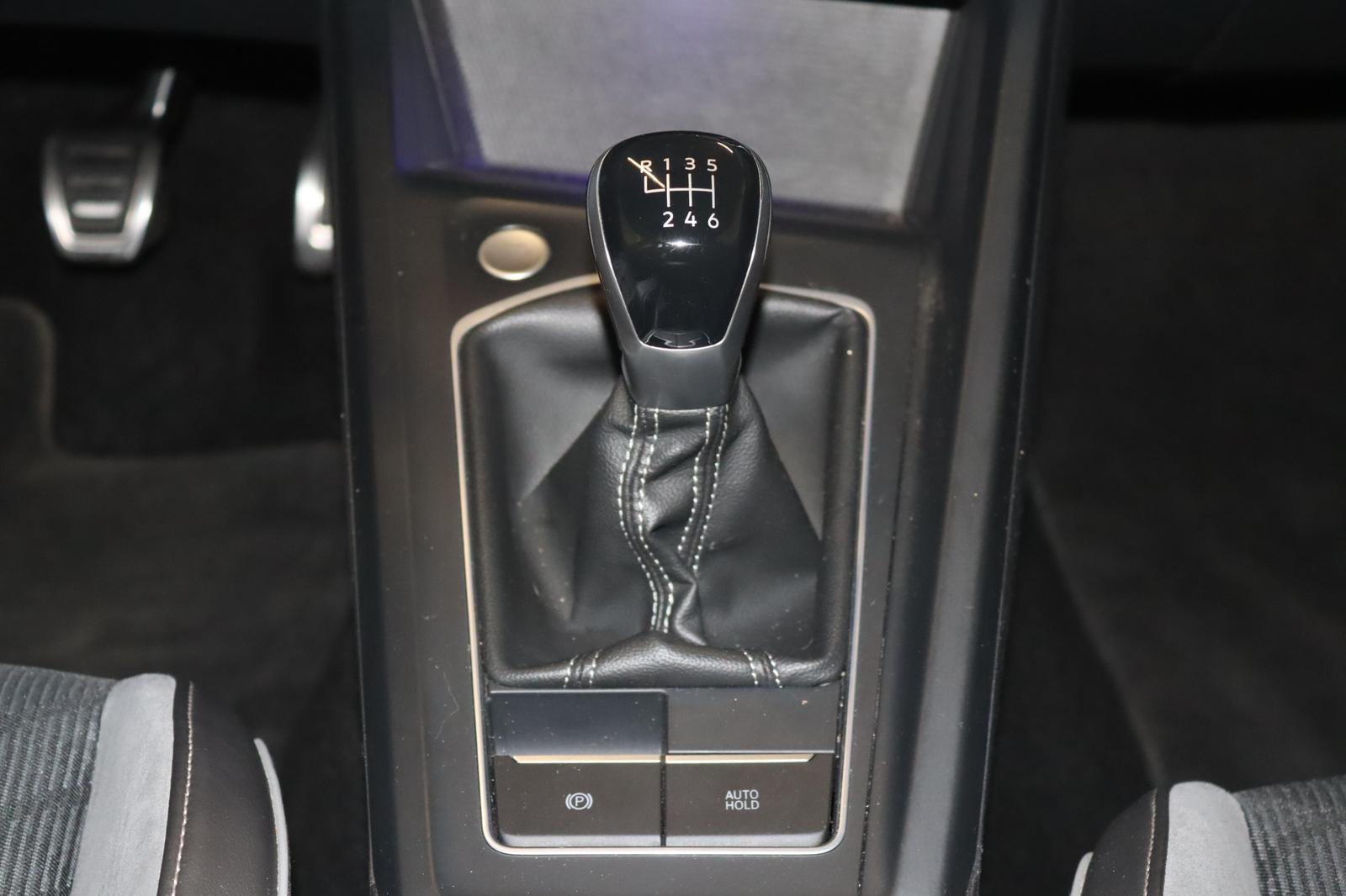 Volkswagen Golf VIII 1.5 TSI Limo R-Line-Navi-LED+-ACC-SHZ-, миниатюра 18