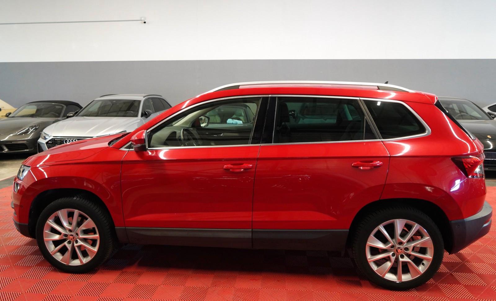 Skoda Karoq 1.5 TSI DSG Style*Unfallfrei*1.Hand*LED*