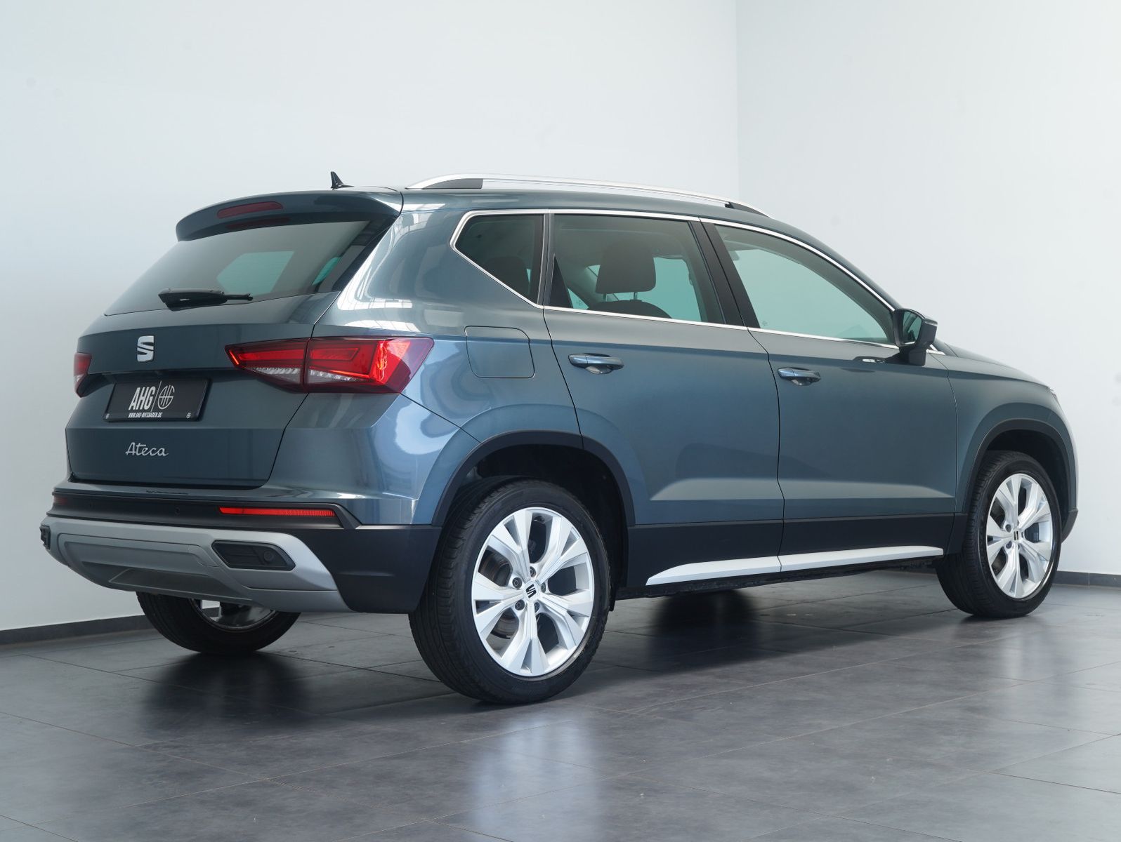 Fahrzeugabbildung SEAT Ateca 1.5 TSI ACT Xperience LED/NAVI/ACC/AHK