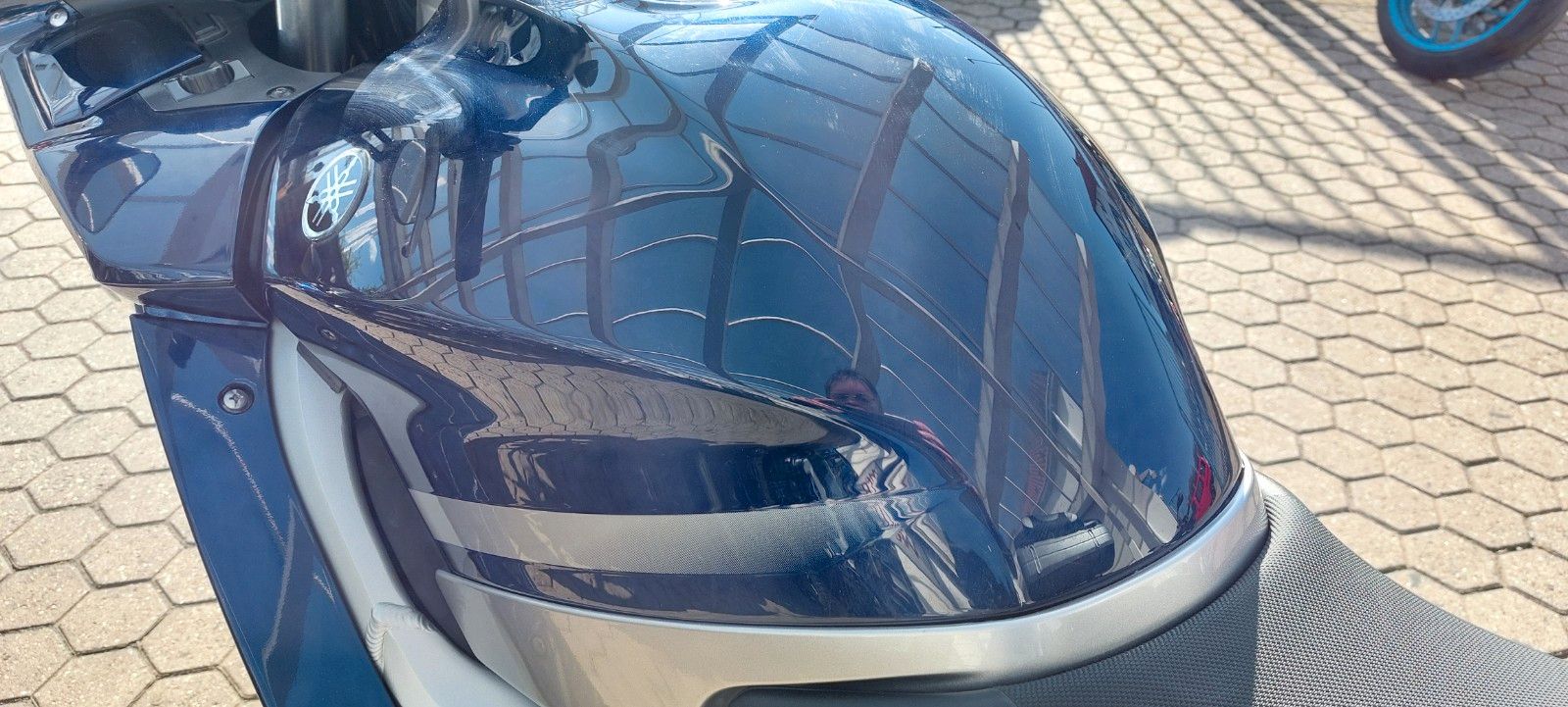 Fahrzeugabbildung Yamaha FJR 1300 A   Nur  33500 KM  inkl Top Case