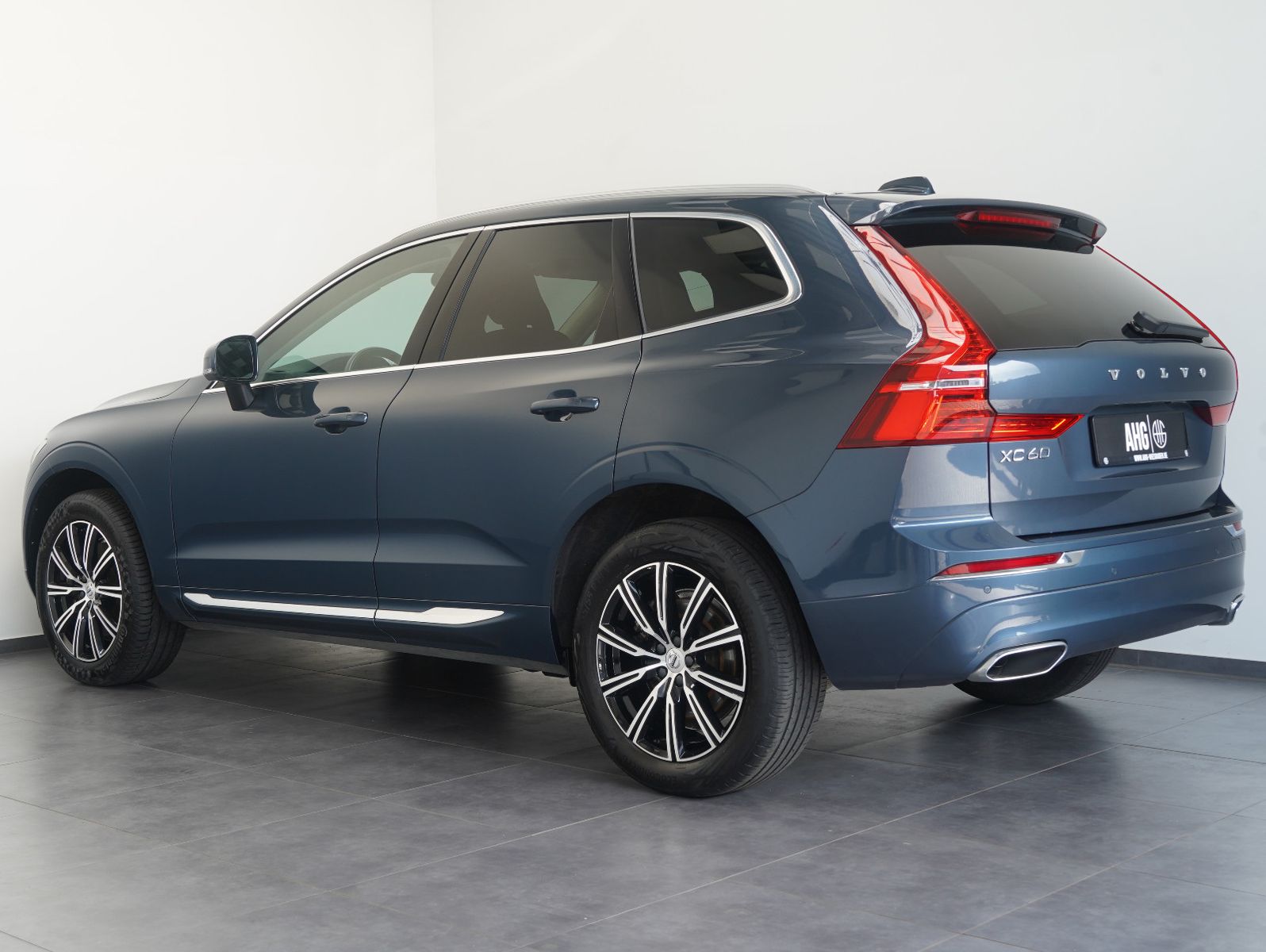 Fahrzeugabbildung Volvo XC60 B4 D Inscription XENIUM/INTELLISAFE/AHK