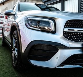 Fahrzeugabbildung Mercedes-Benz GLB 250 4Matic AMG Line PANO|AHK|LED|KEYLESS|KAM