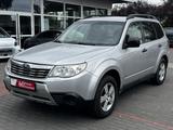 Subaru Forester Active 2.0 150PS AT*KLIMA*PDC*AHK - Subaru Forester in Berlin
