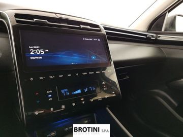 Hyundai TUCSON - 12