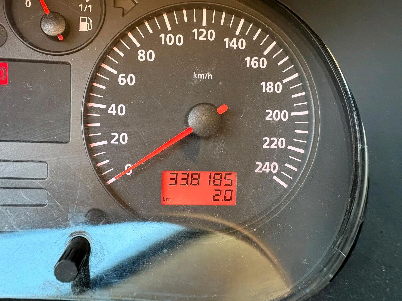 Seat Leon 2005 — photo 9