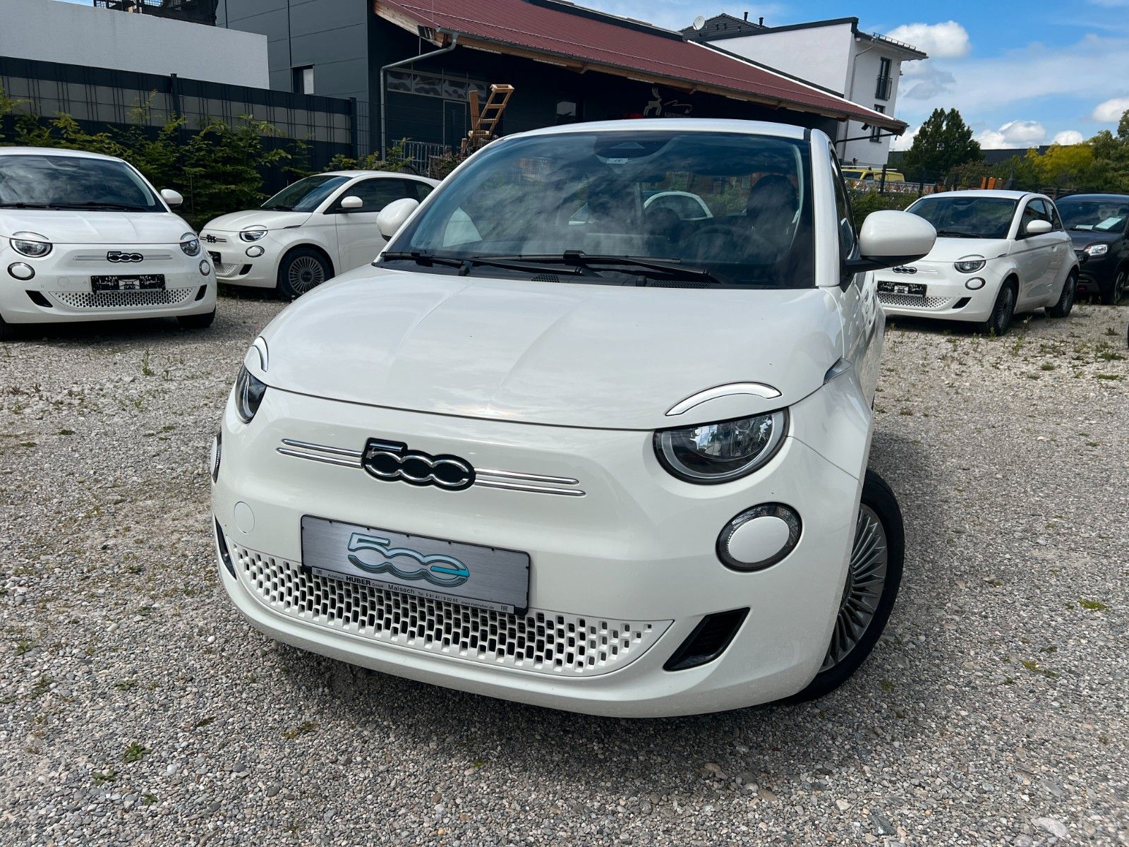 Fiat 500e MY23 16" AppleCarplay Klima imagem 3