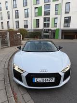 Audi  Audi R8 V10 Spyder quattro - Black & White Edt - Audi R8 in Bochum