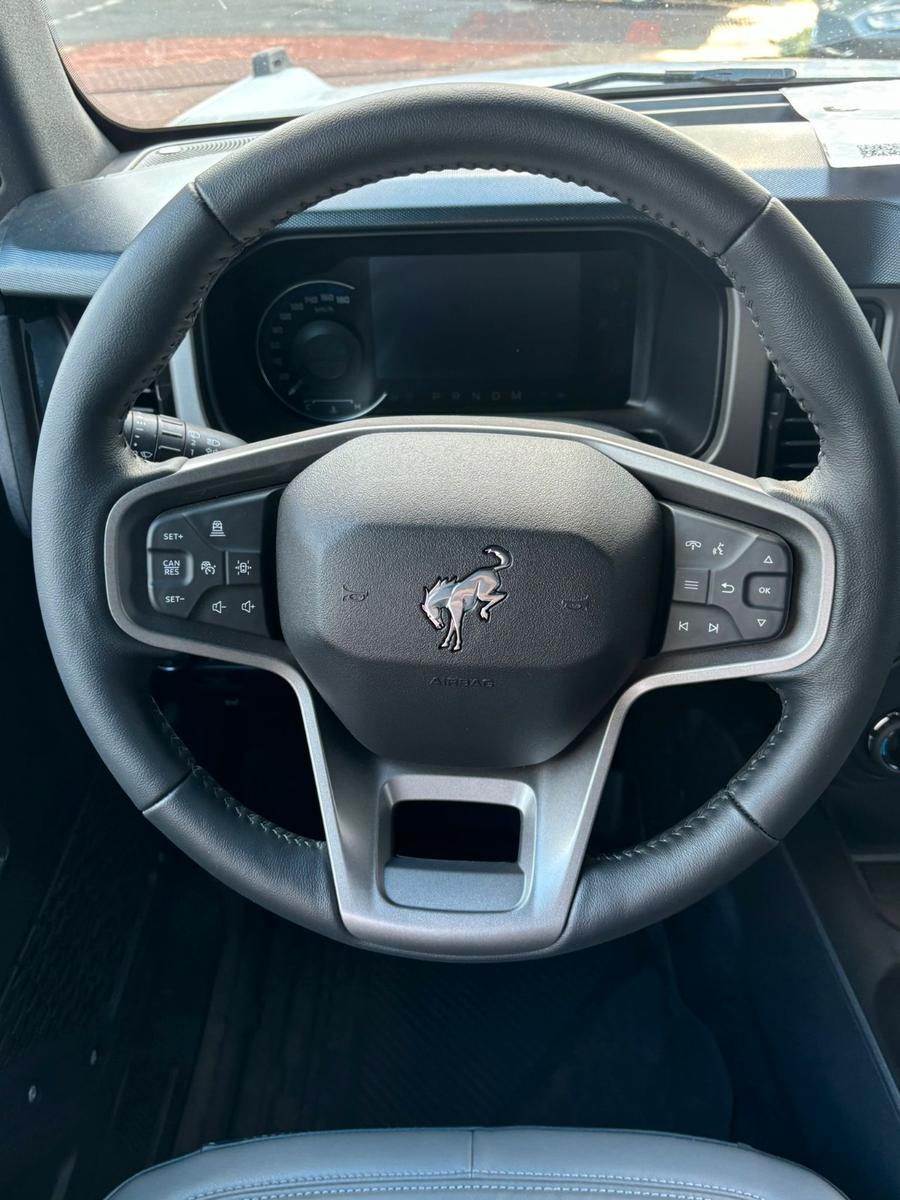 Ford Bronco 2.7 l EcoBoost Outer Banks 4x4 Automatik