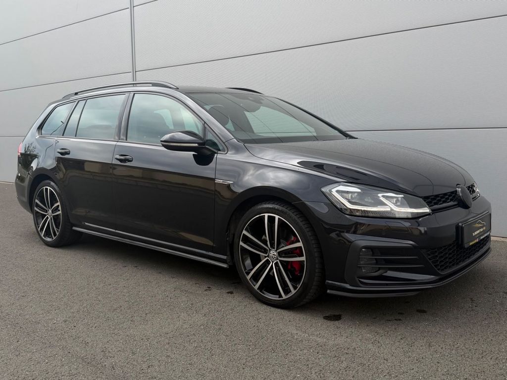 Image of Volkswagen Golf