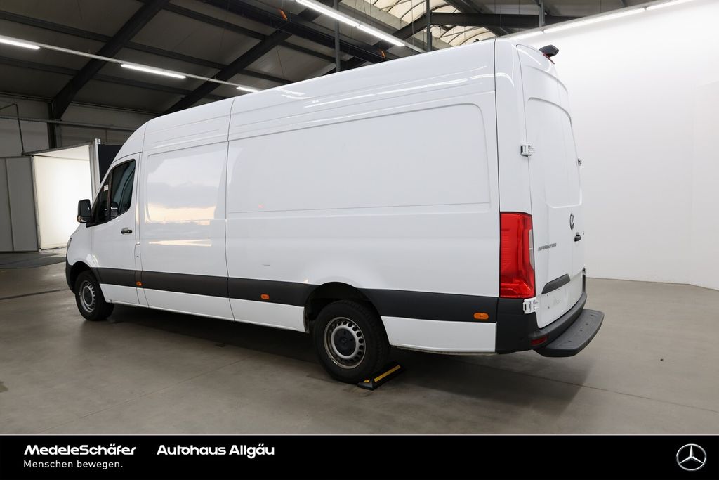 MERCEDES-BENZ Sprinter 2025