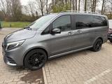Mercedes-Benz V 300 d AVANTGARDE EDITION / AMG lang - Mercedes-Benz V 300 mit Diesel-Antrieb: Grau
