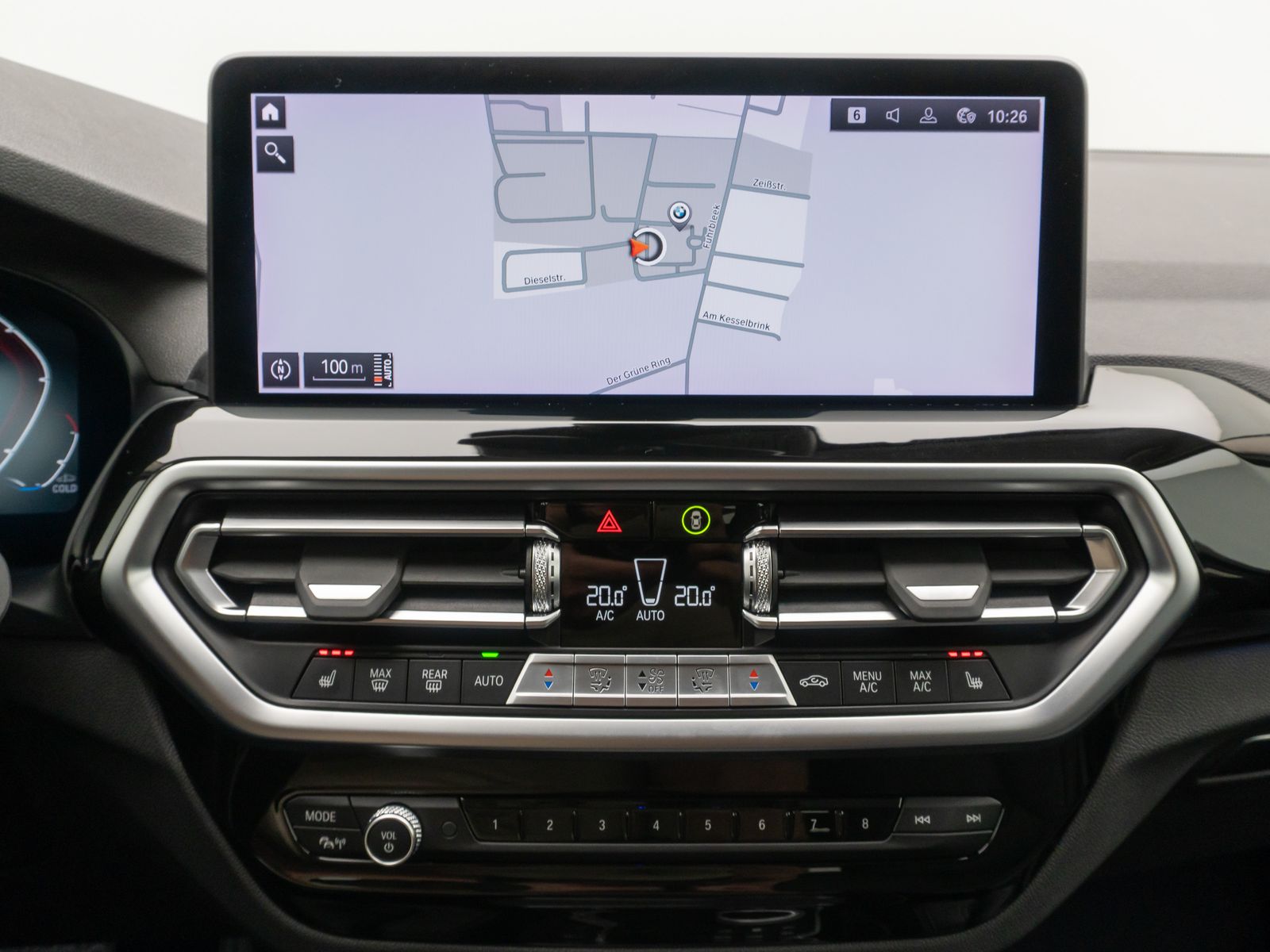 Fahrzeugabbildung BMW X3 xD30d Kamera DAB HiFi Lenkrhzg Alarm Sport