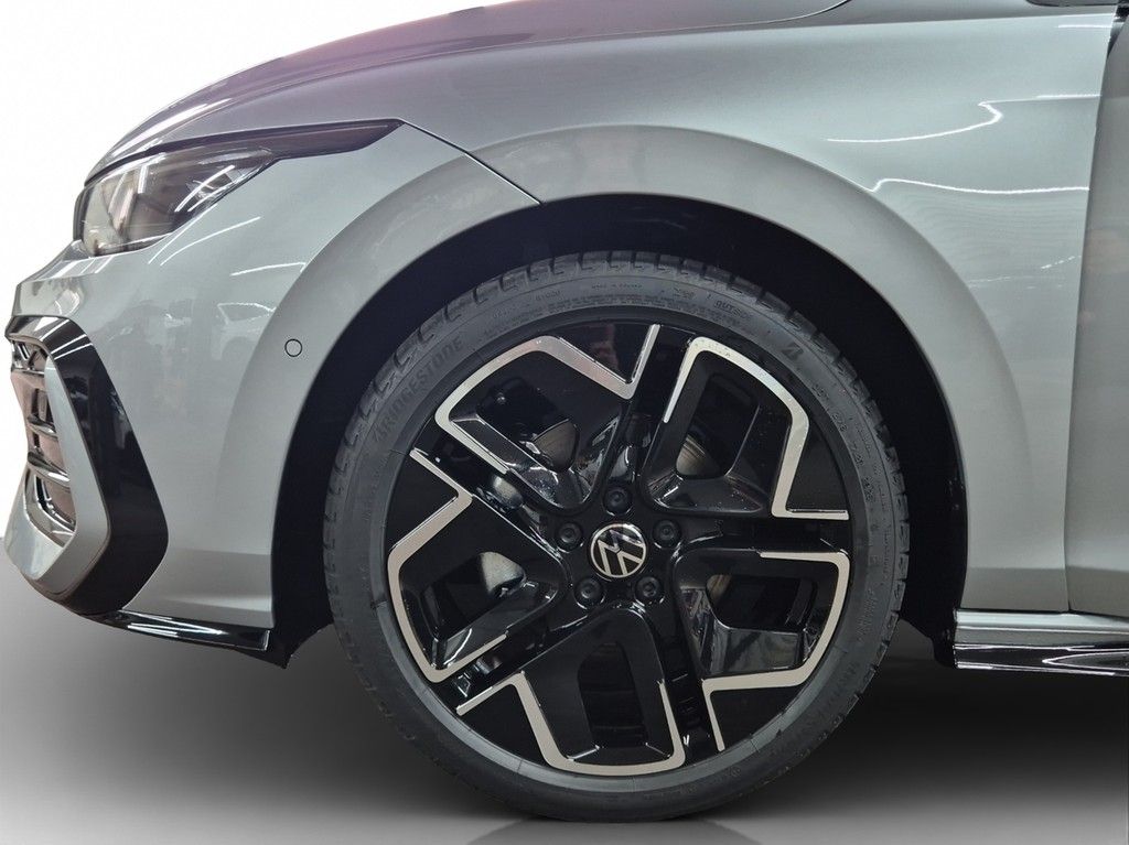 Volkswagen Golf - Bild 18