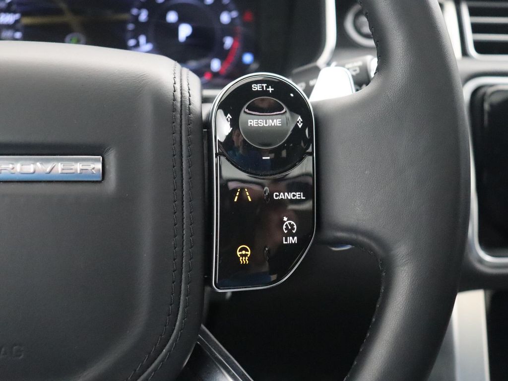 Land Rover Range Rover 5.0 V8 SC LWB Autobiography panorama