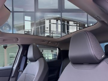 Nissan Leaf Evolve 75 kWh °PANO°HUD°Kamera°Navi°SHZ°