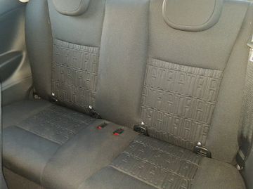 Fiat 500 e Base KeyLess+Navi+LM+SpurH+AUT+KlimaA