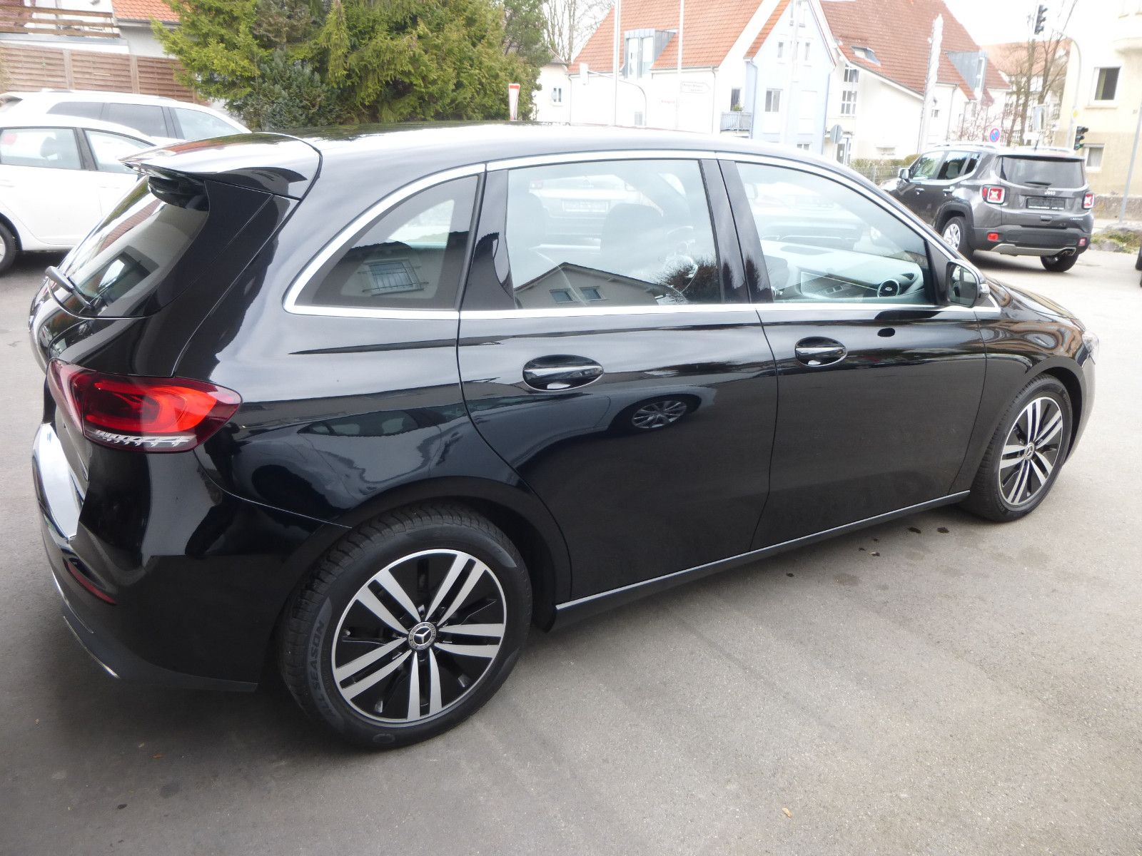 Mercedes-Benz B 200 d Progressive foto 14