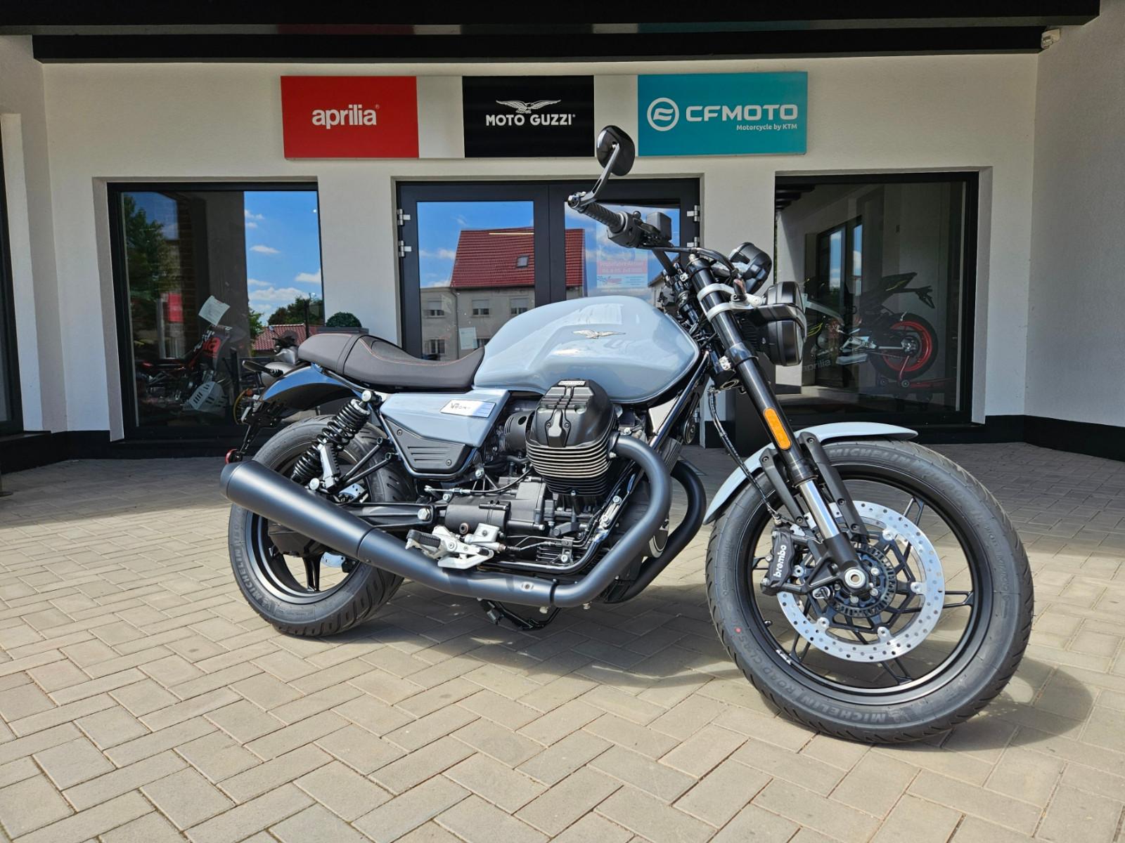 Moto Guzzi V7 Sport Grau Lario