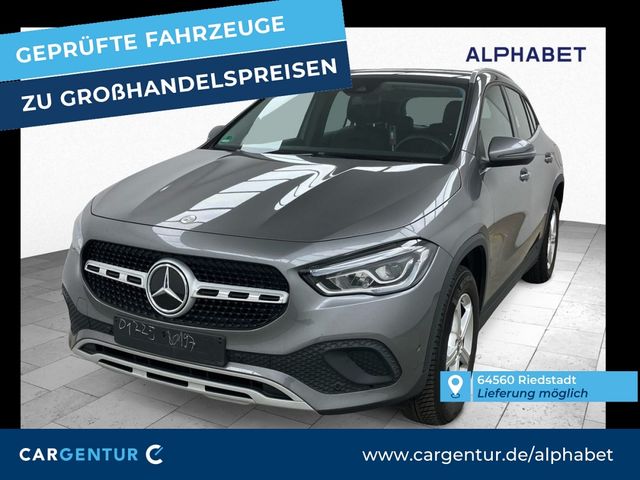 Mercedes-Benz GLA 180 d Style Lane Key Navi RKam AUT Klima