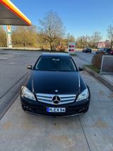 Mercedes-Benz C 180 CGI BlueEFFICIENCY Autom. 