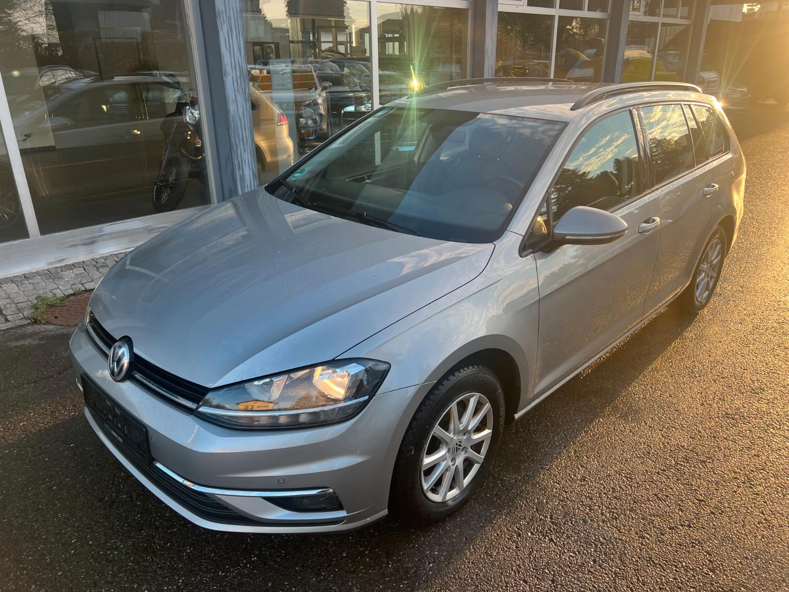 Volkswagen Golf*VII*VARIANT*1.0*COMFORTLINE*GROßES-RADIO