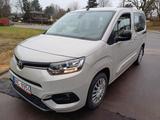 Toyota Proace City 1,5-l-D-4D 75kW L1 Shuttle Shuttle - Toyota Proace City von privat