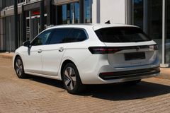 VW Passat Variant Elegance/ IQ DRIVE/ Apple CarPlay