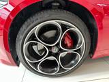 Alfa Romeo Giulia Competizione Q4 - : Scheckheftgepflegt, Limousine, mit Klimaanlage