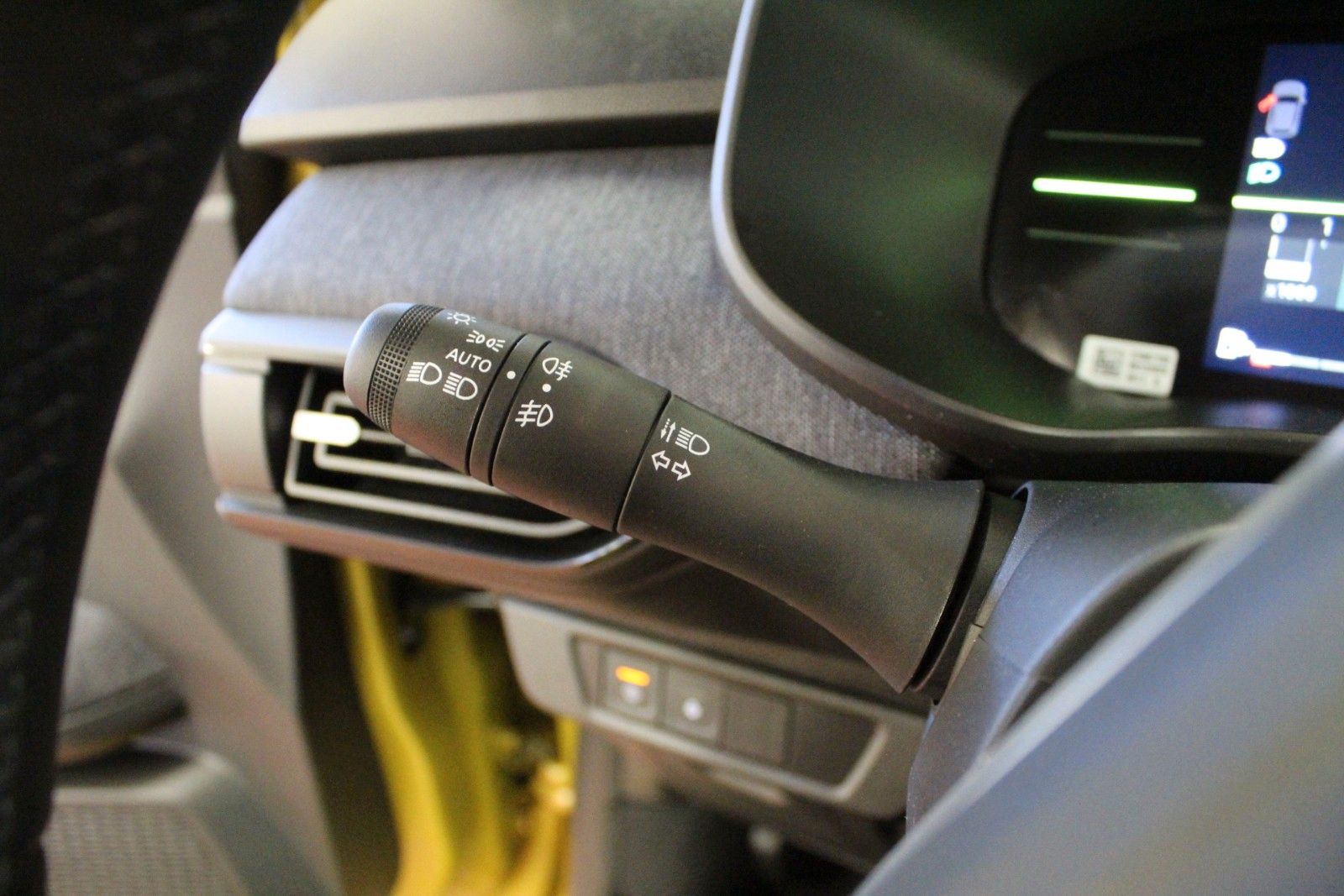 Fahrzeugabbildung Dacia Sandero TCe 100 Journey*Winterpaket* *MJ 2026