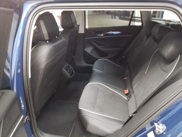 Volkswagen Passat Variant - Bild 9