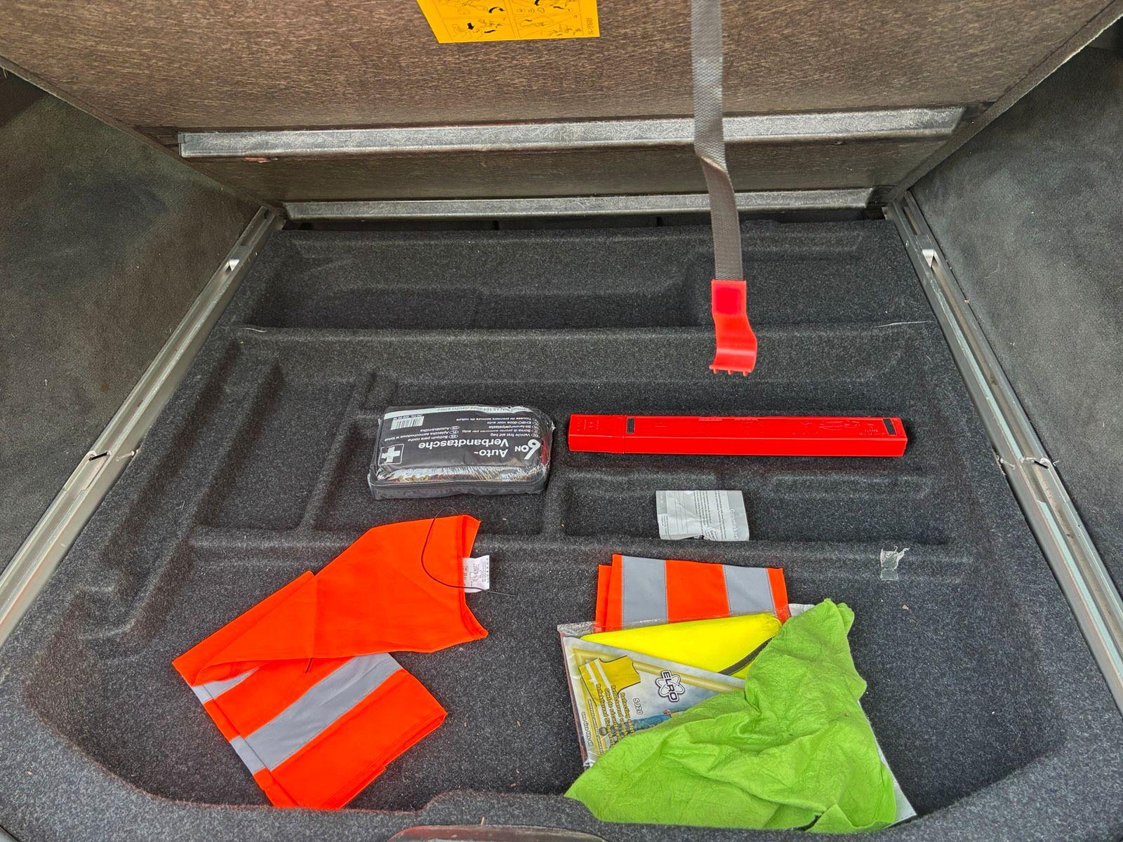 Volvo V70 2015 — photo 5