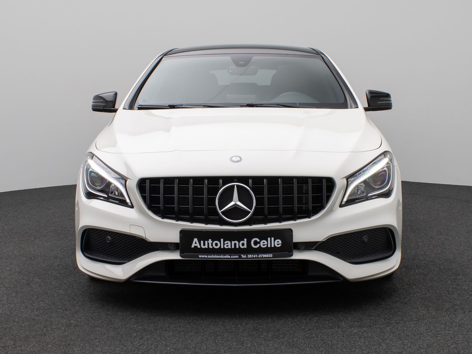 Fahrzeugabbildung Mercedes-Benz CLA 220 Shooting Brake /d 4Matic AMG Pano Standh