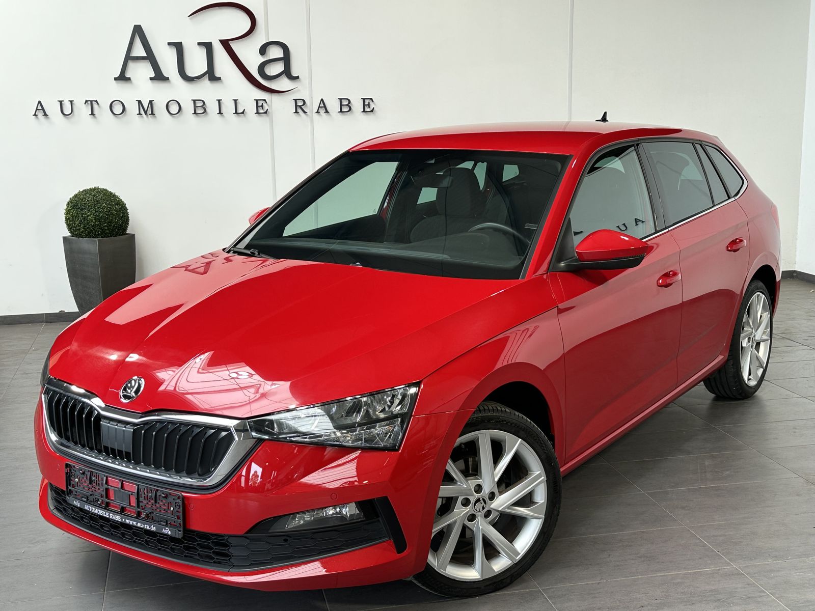 Fahrzeugabbildung SKODA Scala 1.5 TSI DSG Style LED+ACC+KAMERA+SHZ+CARPL