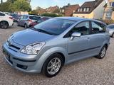 Toyota Corolla Verso 1.8 Sol /TÜV NEU/1HD/PDC/ 7 SITZER - blaue Toyota Corolla Verso