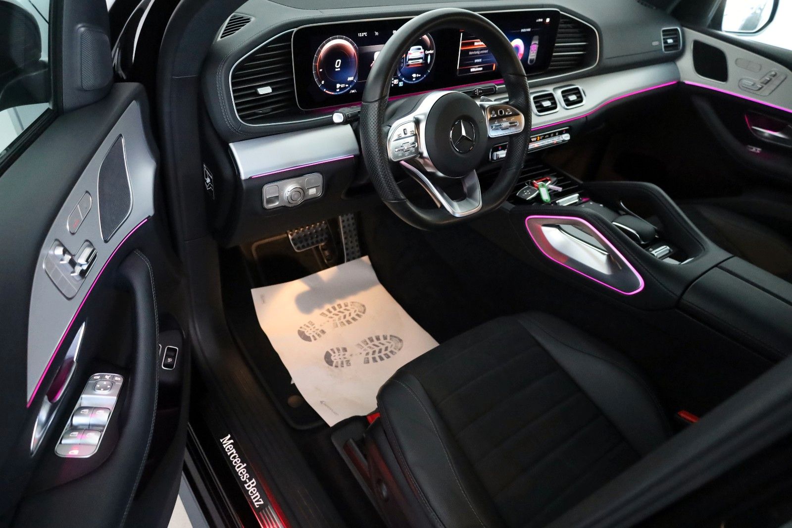 Fahrzeugabbildung Mercedes-Benz GLE 350 e 4M Coupe,AMG-line,Night Pak,Memo,AHK e