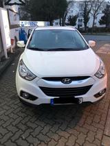 Hyundai ix35 1.7 CRDI uefa euro 2012 85kW ... - Hyundai ix35 mit Diesel-Antrieb: 1.7