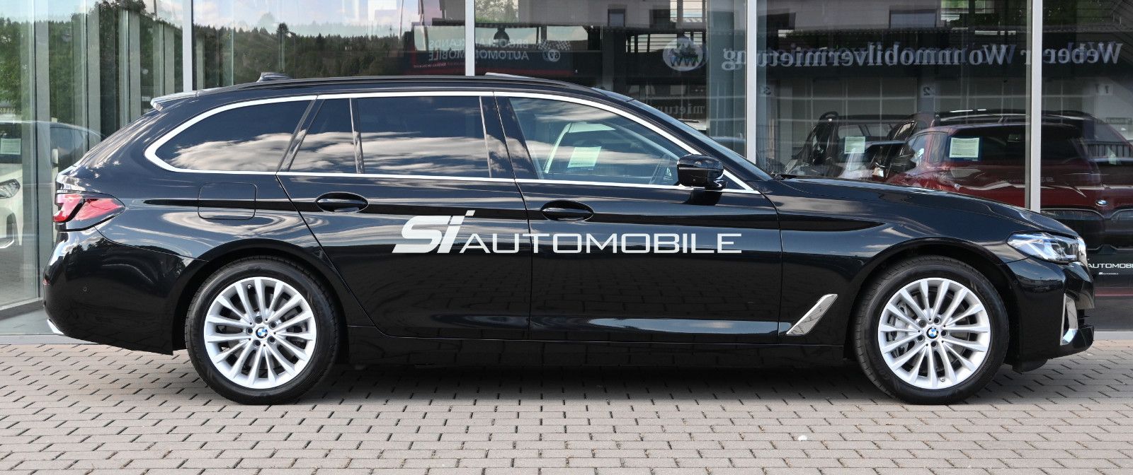 Fahrzeugabbildung BMW 530d xDr. Touring Luxury °UVP 95.800€°ADAP.DRIVE