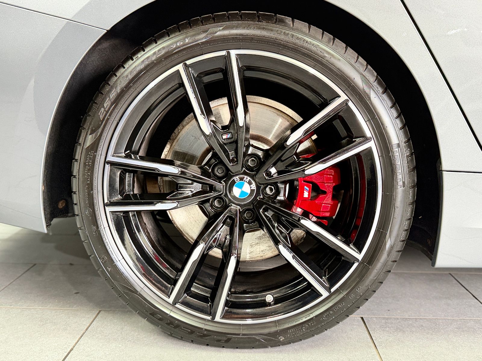 Fahrzeugabbildung BMW M340i Touring xDrive|M-SITZE|360°KAMERA|AHK|VOLL