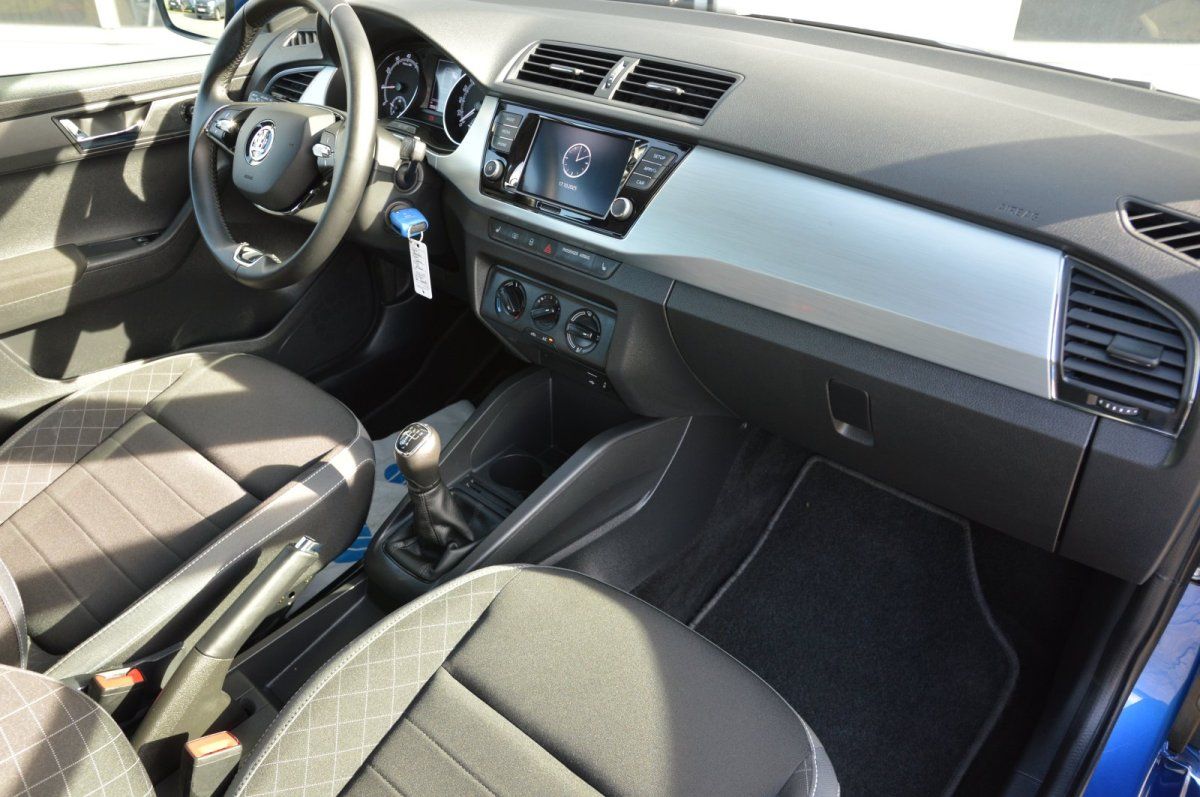 Fahrzeugabbildung SKODA Fabia Combi   Ambition SHZ Kamera