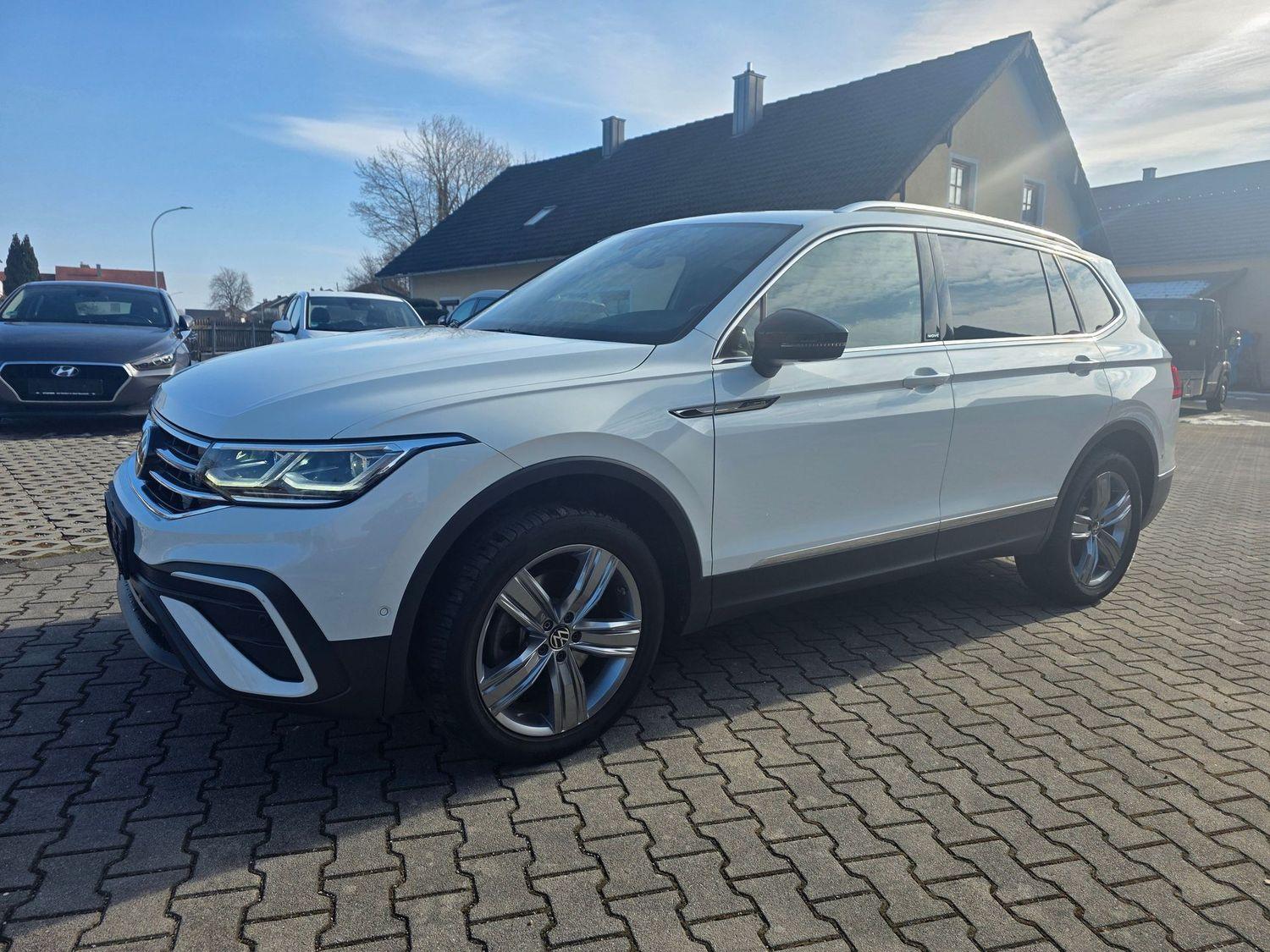 Volkswagen Tiguan Allspace 4MOTION DSG 7 Sitzer Panorama Al