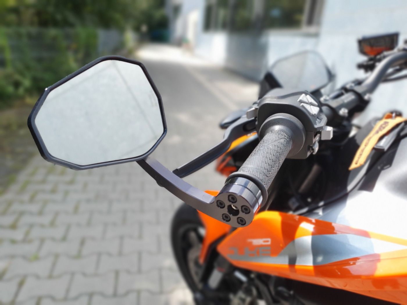 Fahrzeugabbildung KTM 790 Duke