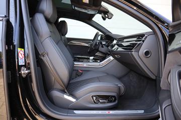 صورة مصغرة 24 لـ 2026 AUDI S8
