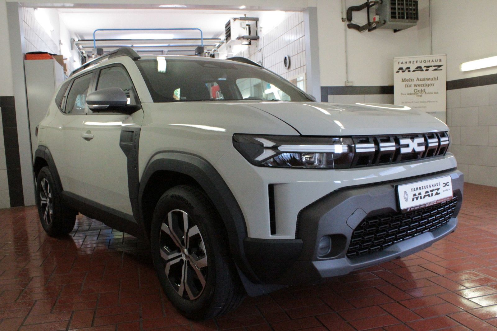 Fahrzeugabbildung Dacia Duster hybrid 140 Expression *Winterpaket*